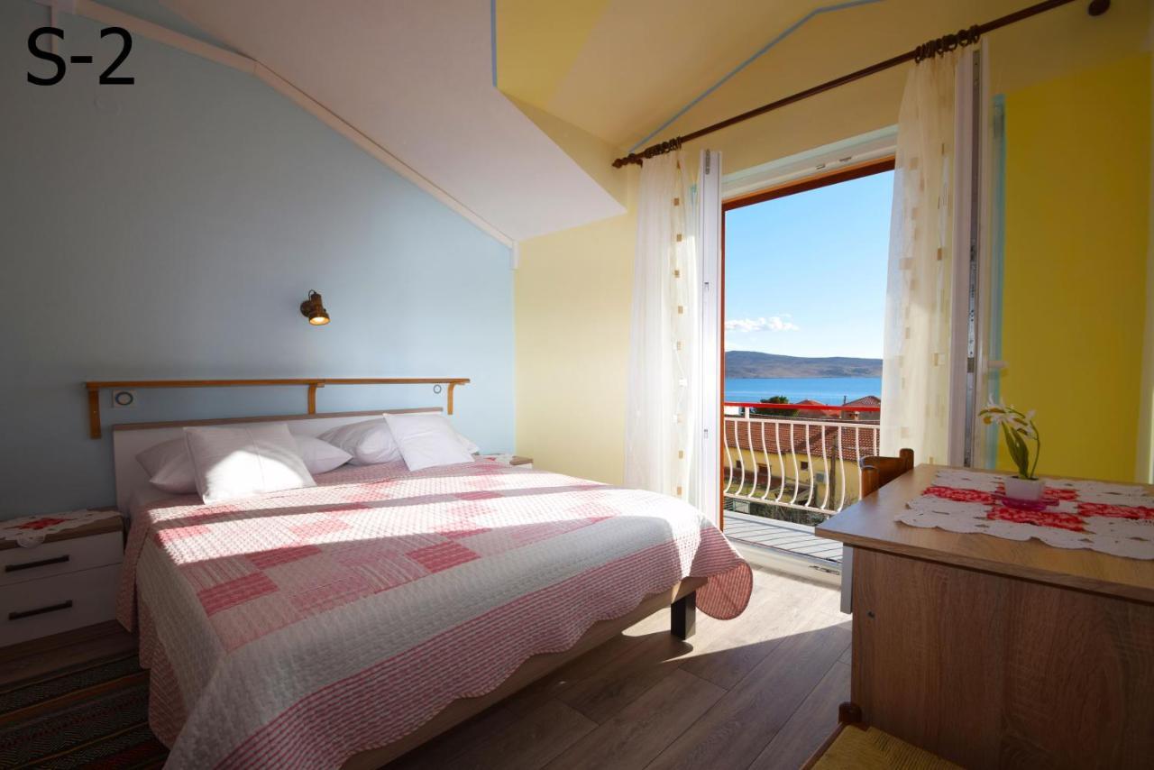 Apartments Mira Starigrad Paklenica Eksteriør bilde