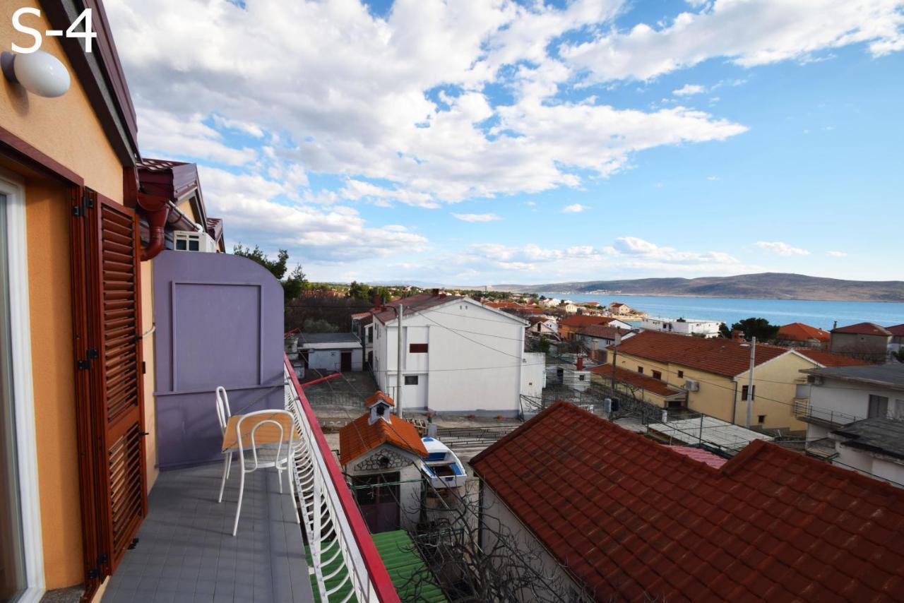 Apartments Mira Starigrad Paklenica Eksteriør bilde